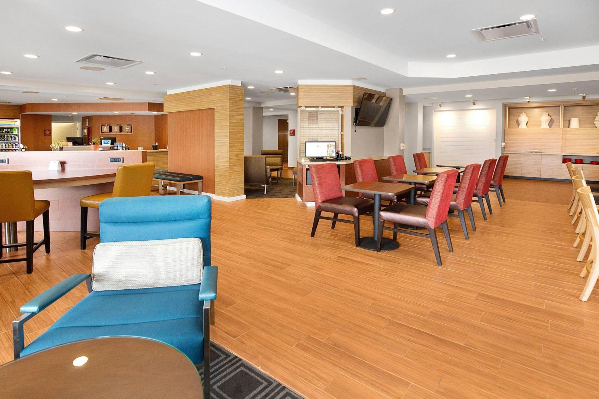 Towneplace Suites By Marriott Pittsburgh Harmarville Kültér fotó